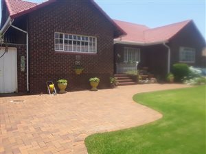 4 Bed House in Hazel Park