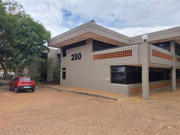 163  m² Commercial space in Ferndale