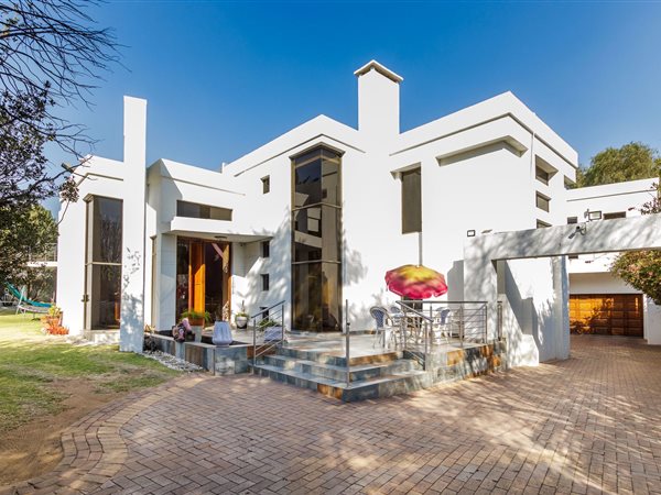 7 Bedroom House 7 Bedroom House