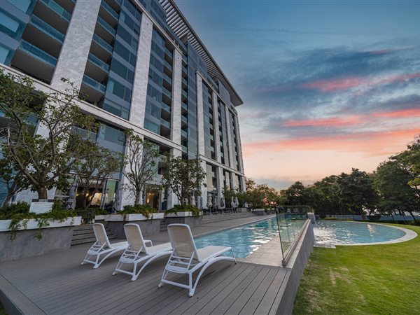3 Bedroom Penthouse 3 Bedroom Penthouse