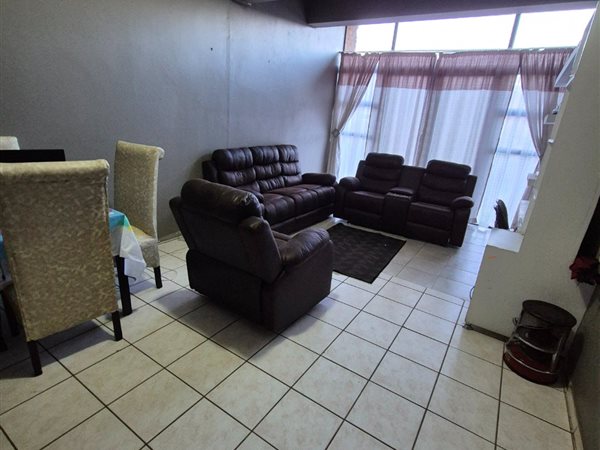 2 Bedroom Apartment 2 Bedroom Apartment