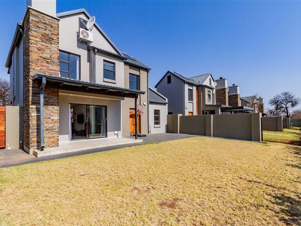 3 Bedroom House 3 Bedroom House