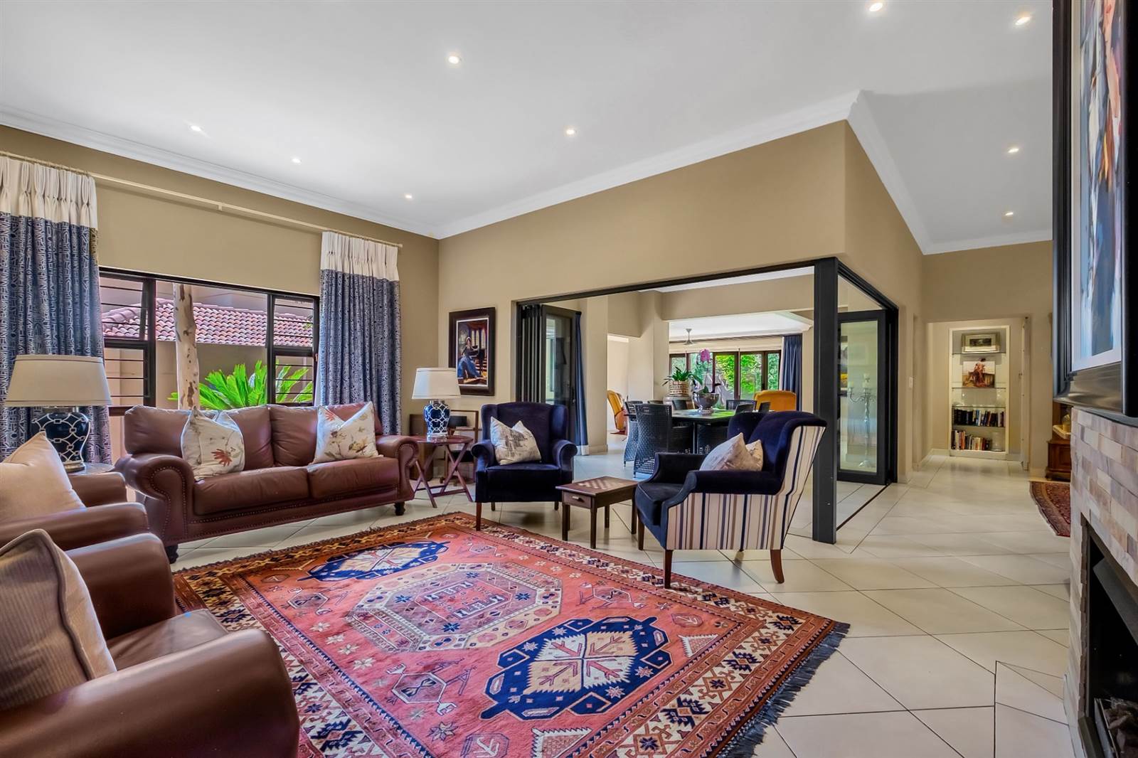 3 Bed Cluster in Northcliff photo number 5