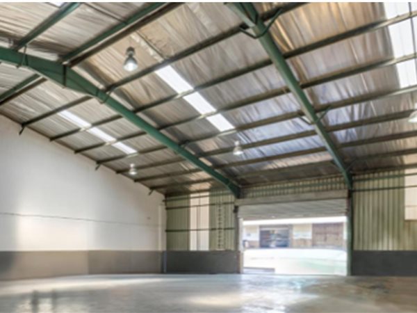 633  m² Industrial space