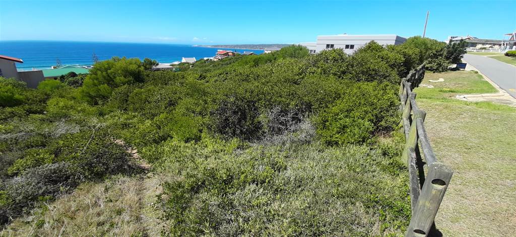 837 m² Land available in Boggomsbaai photo number 6