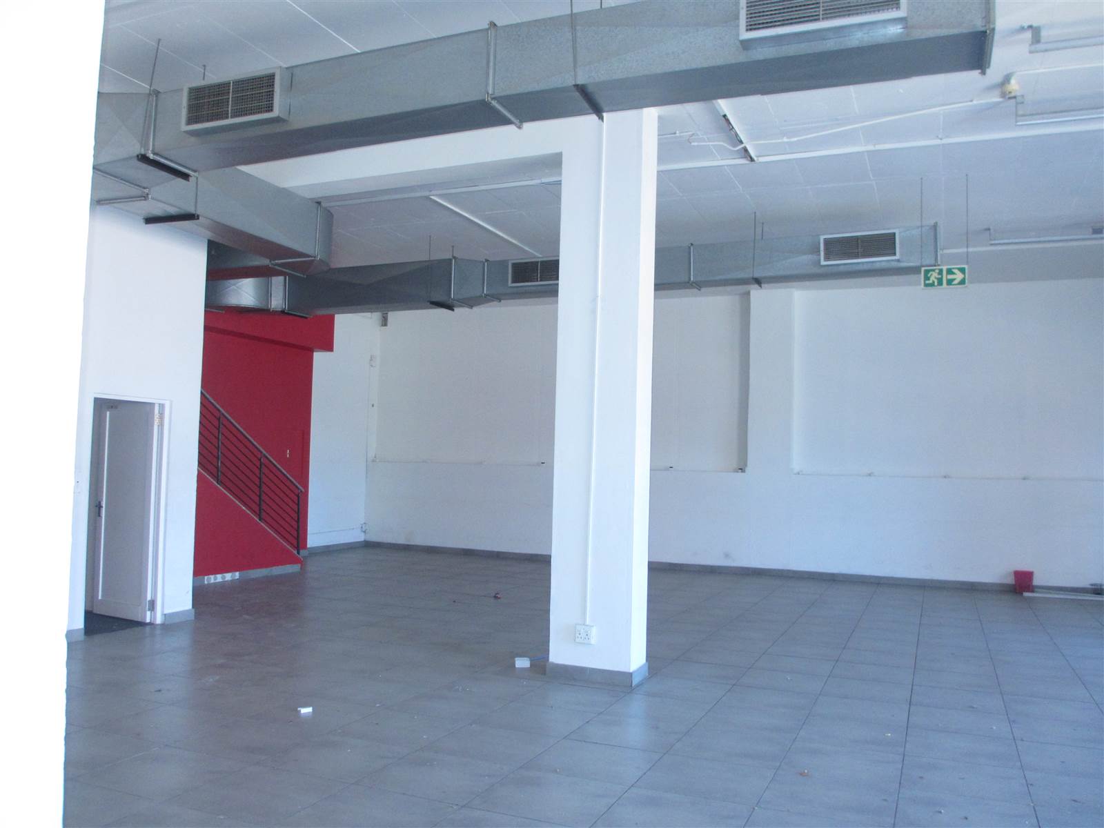 558  m² Commercial space in Paulshof photo number 5