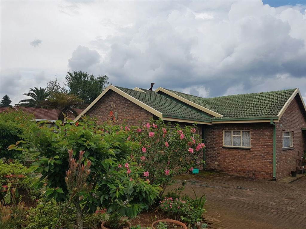 4 Bed House in Graskop photo number 2