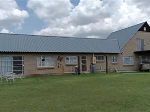 7.2 ha Farm in Bloemfontein Farms
