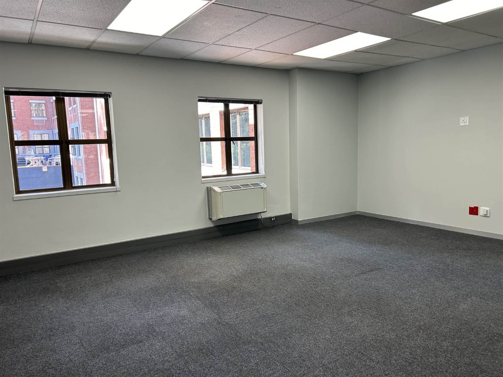 843  m² Commercial space in Woodmead photo number 9