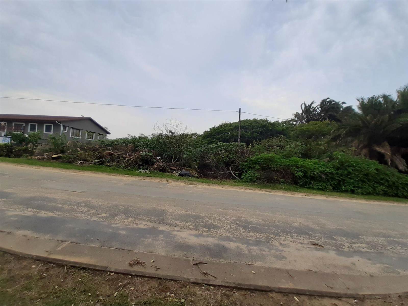 1055 m² Land available in Hibberdene photo number 3