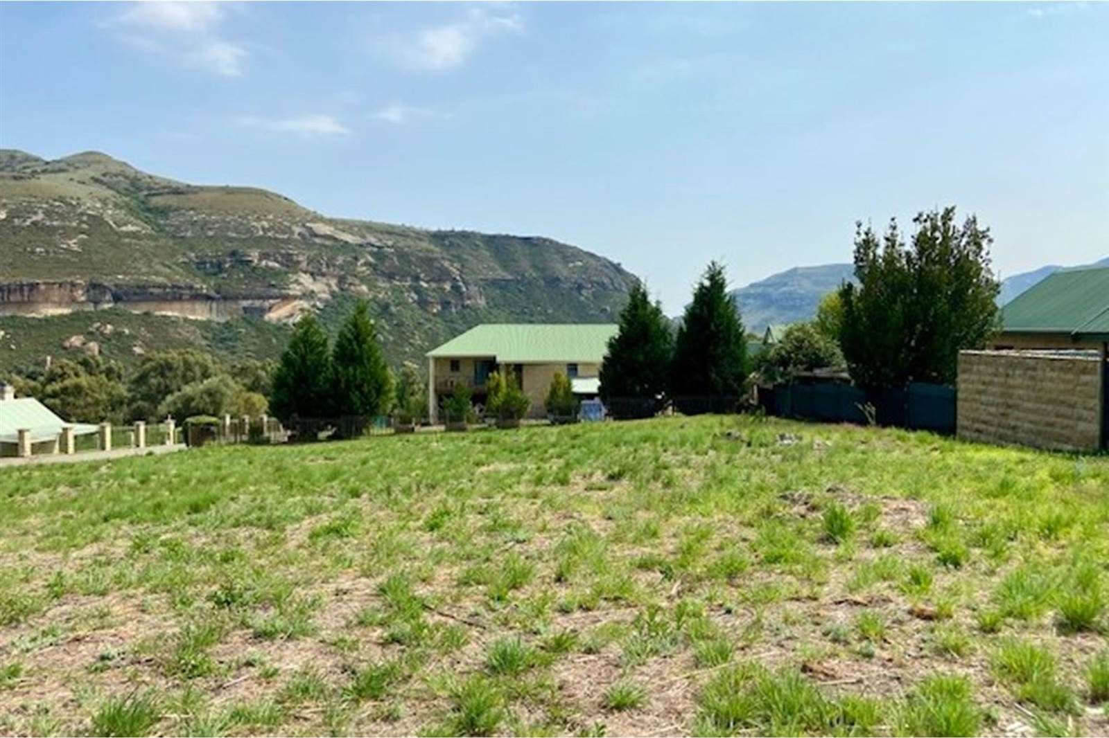 1590 m² Land available in Clarens photo number 2