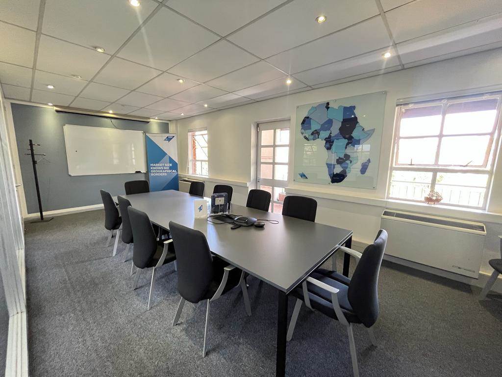 687  m² Commercial space in Fourways photo number 8