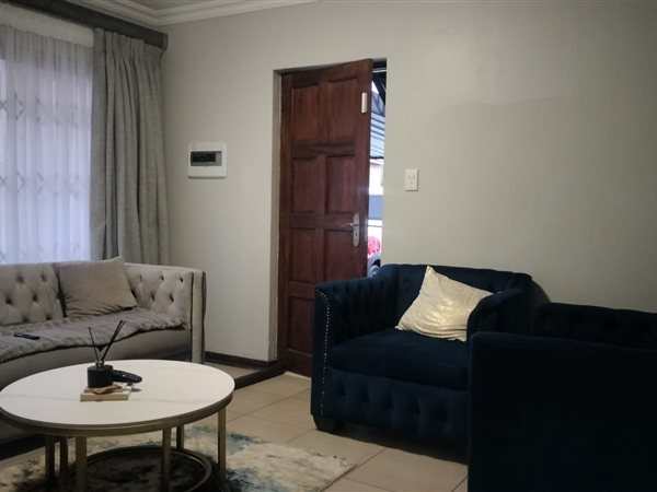 2 Bedroom Apartment 2 Bedroom Apartment
