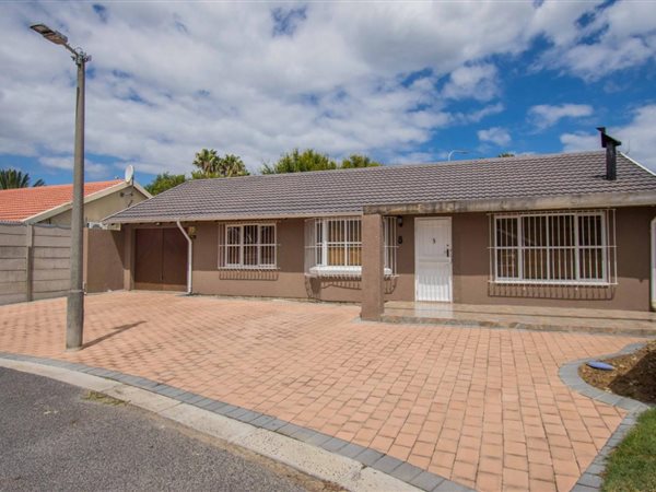 3 Bed House in Somerset Park