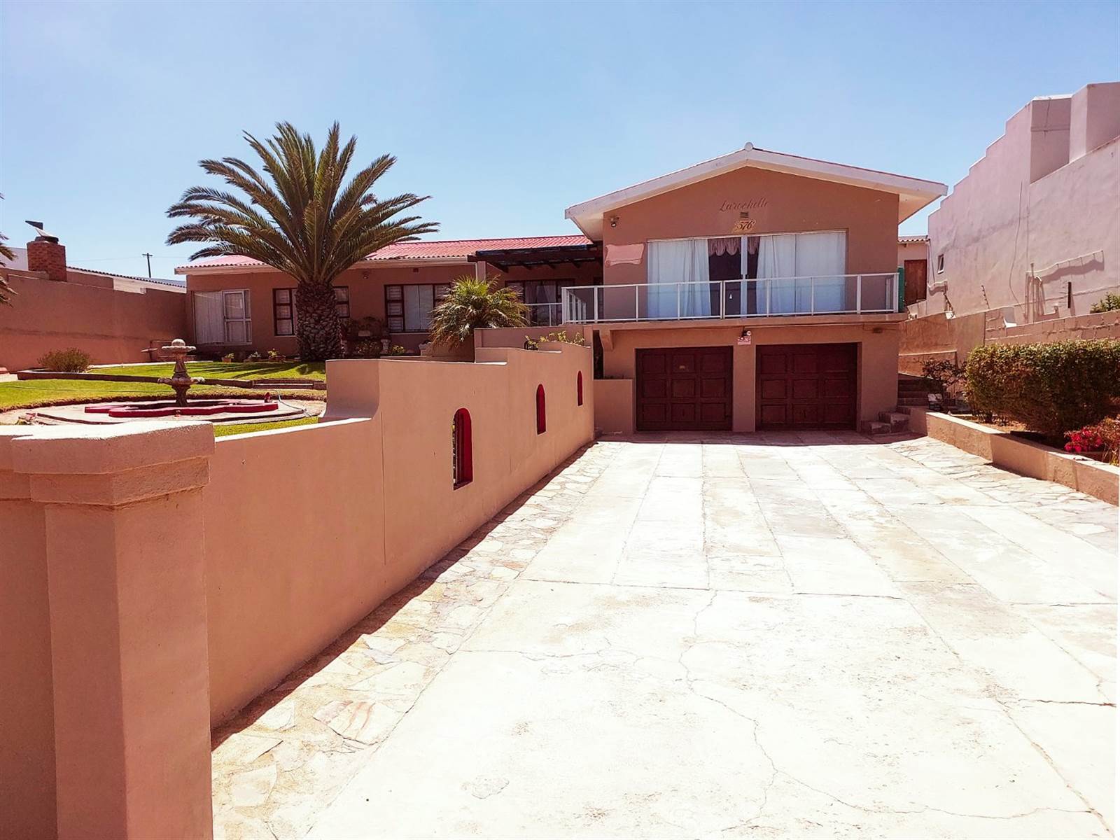 4 Bed House in Port Nolloth photo number 5