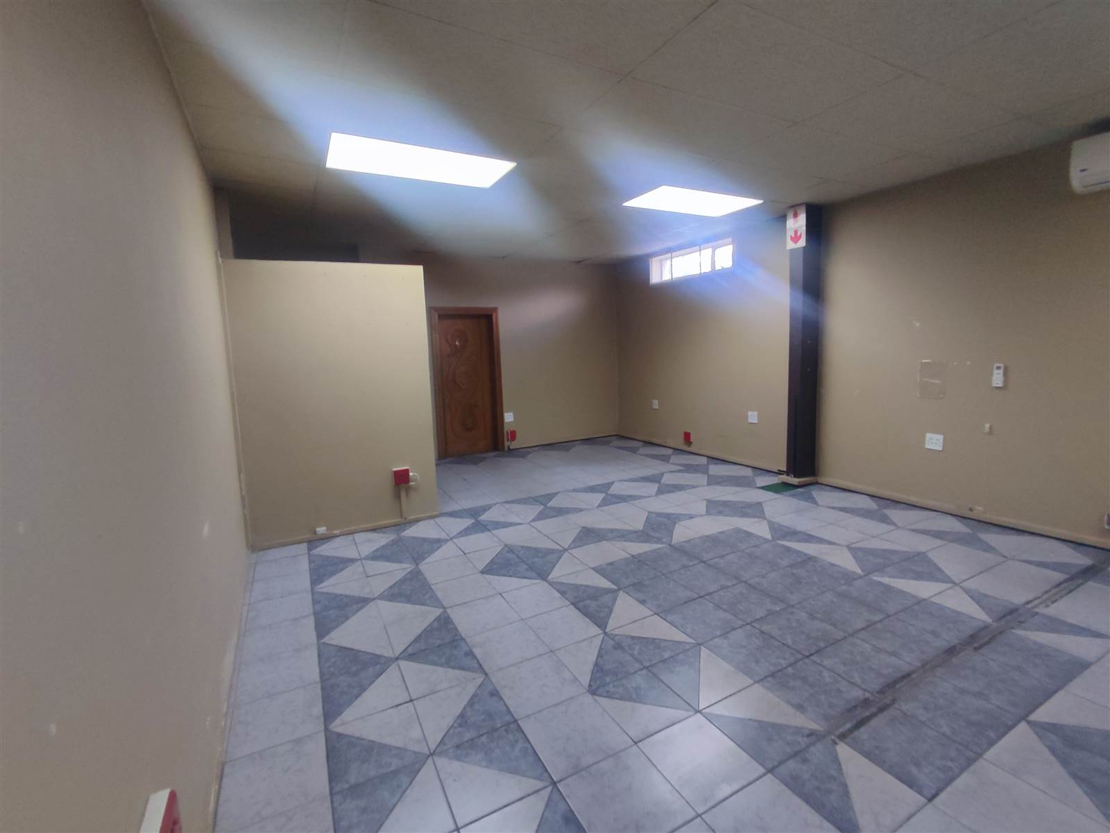 600  m² Commercial space in Vereeniging Central photo number 6