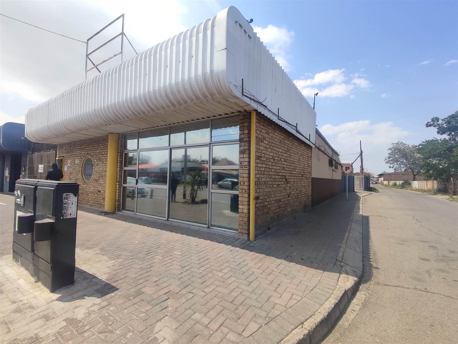 600  m² Commercial space in Vereeniging Central photo number 1