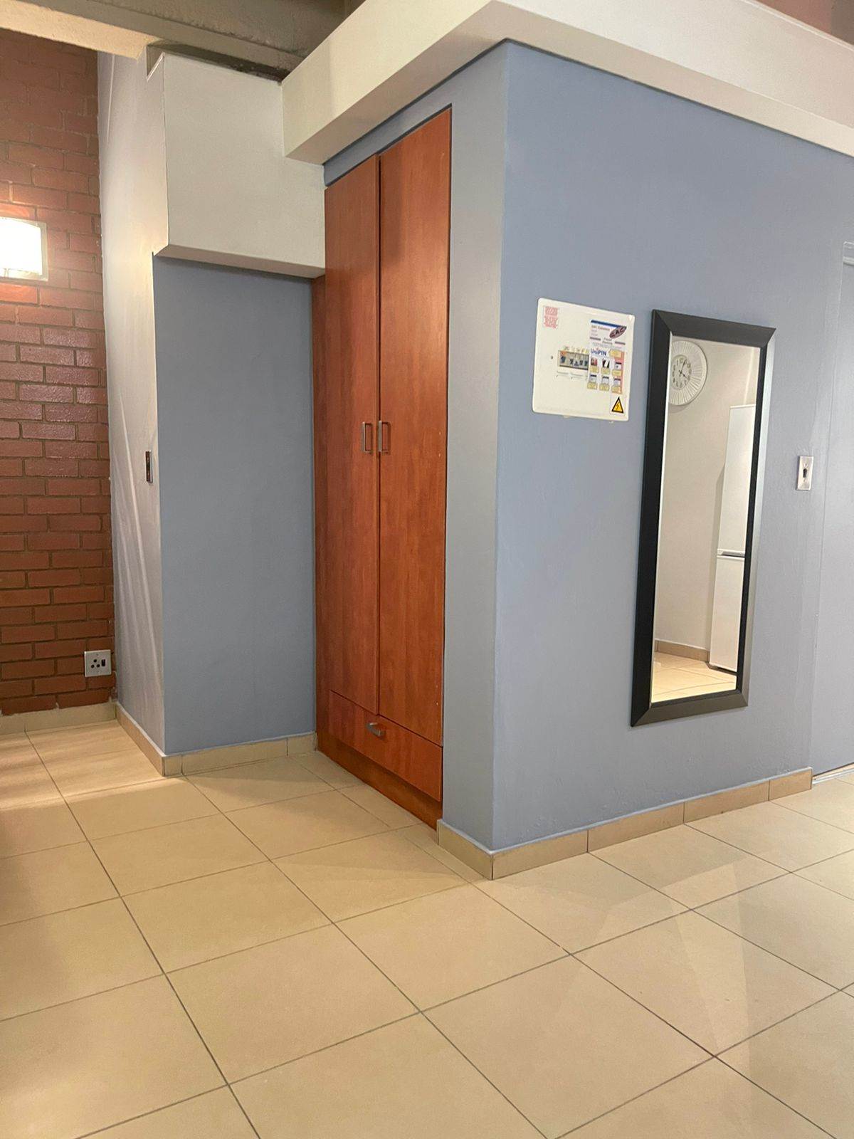 Studio Apartment in Braamfontein photo number 9