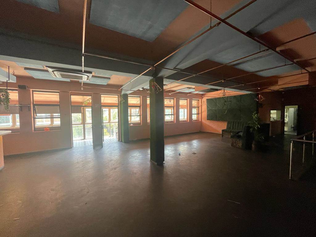 292  m² Commercial space in Illovo photo number 8