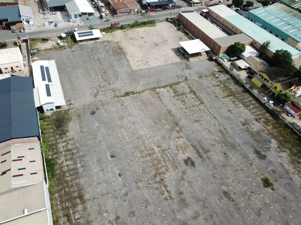 21400  m² Industrial space in Asherville photo number 1