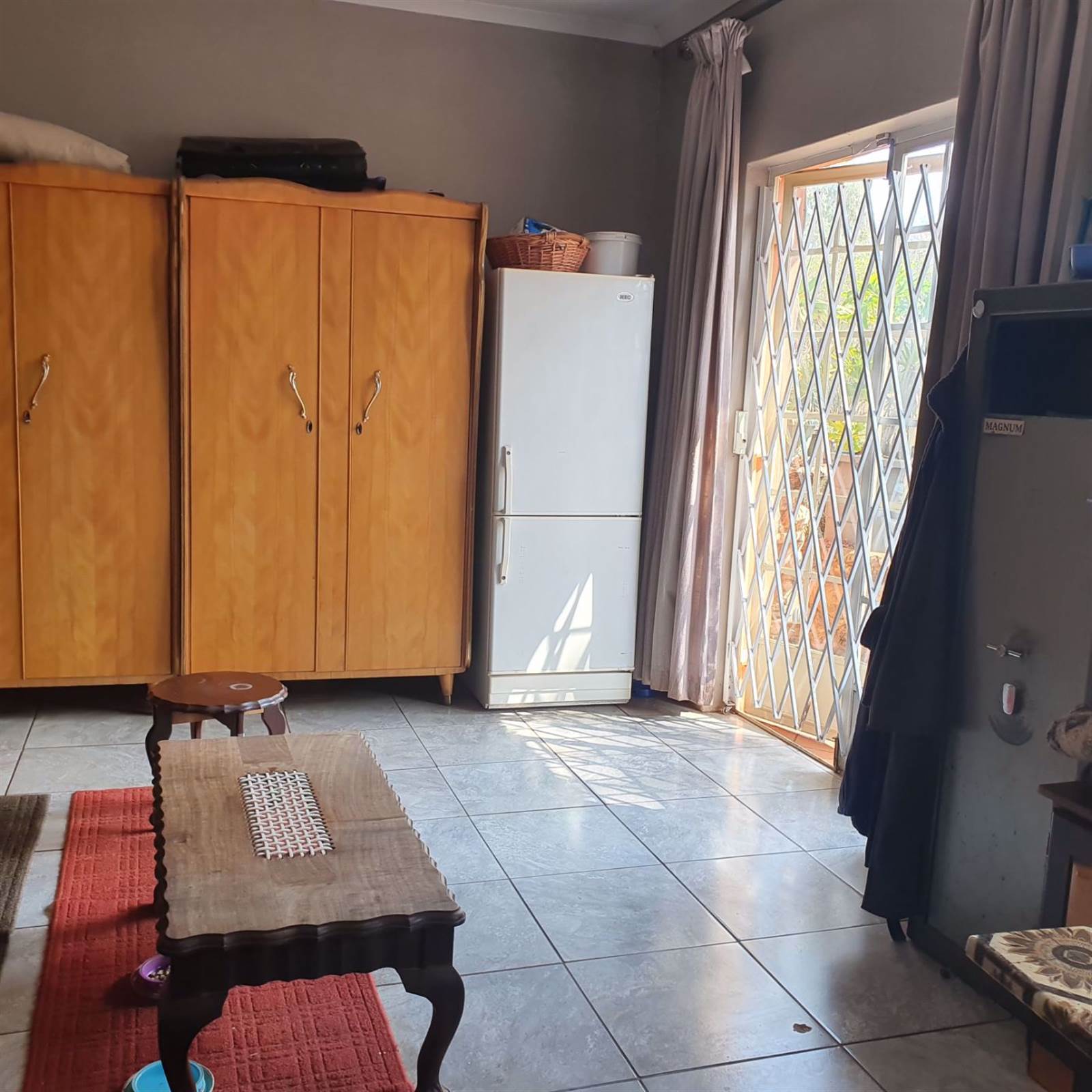 4 Bed House in Rietfontein photo number 7