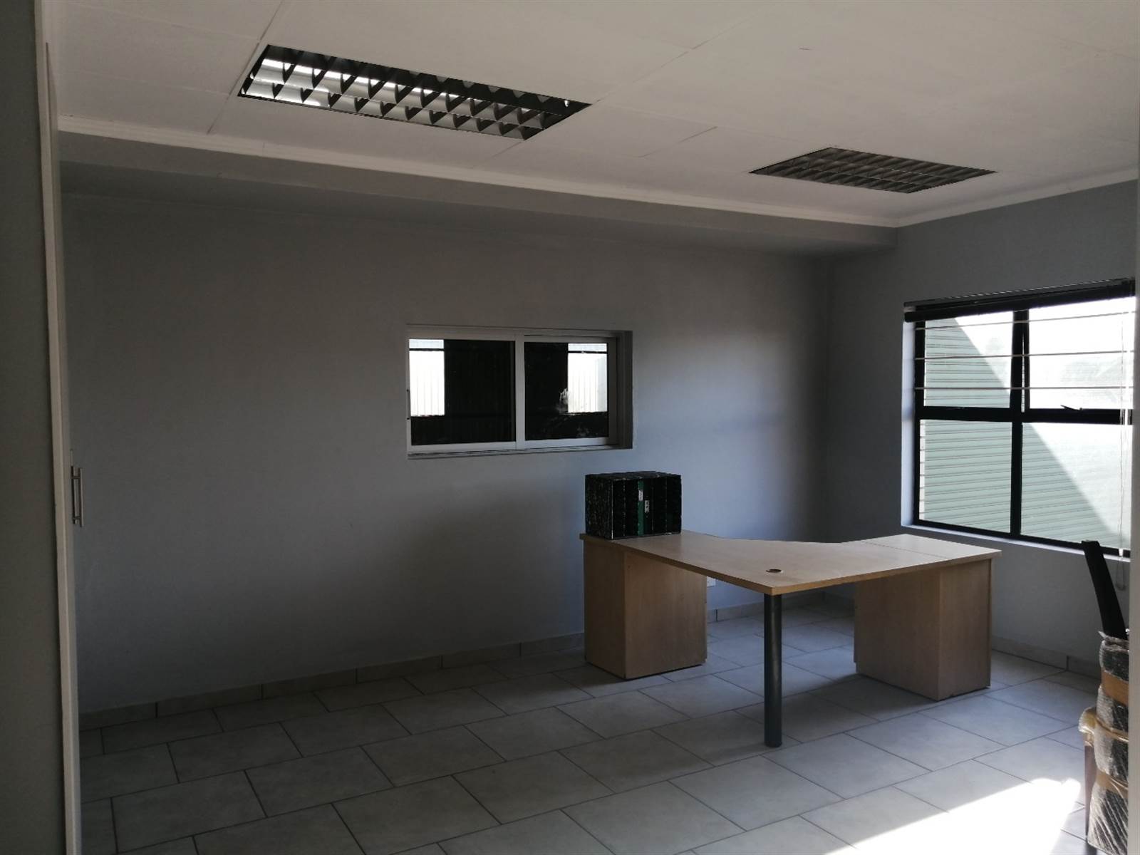 450  m² Commercial space in Edenvale photo number 9