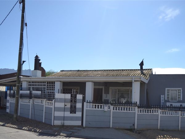 3 Bedroom House 3 Bedroom House