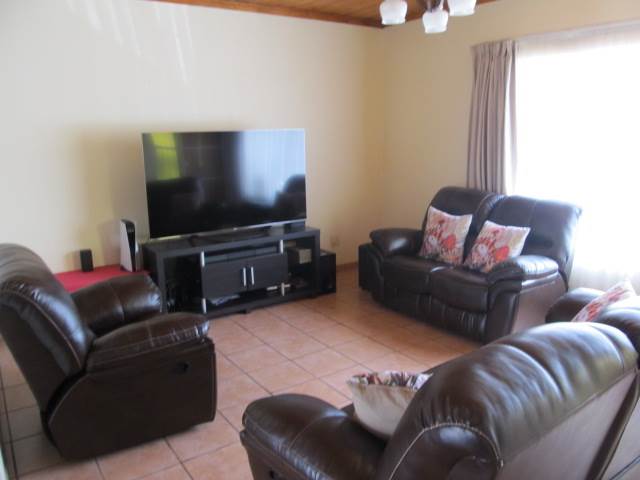 3 Bed Townhouse in Del Judor photo number 4
