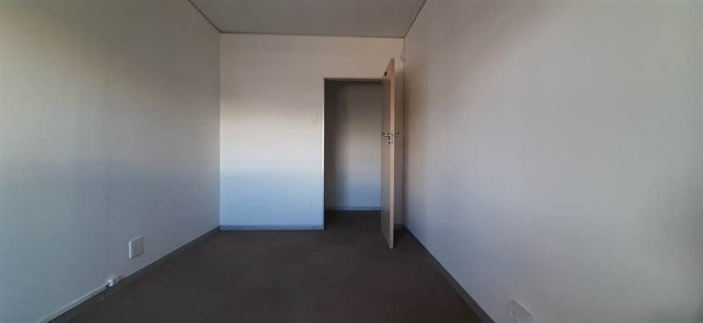 39  m² Commercial space in Bendor photo number 14