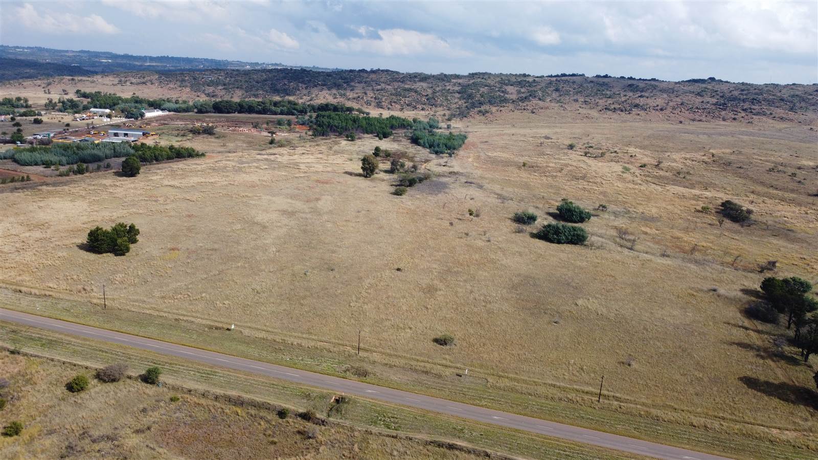 40 ha Land available in Tierpoort photo number 3