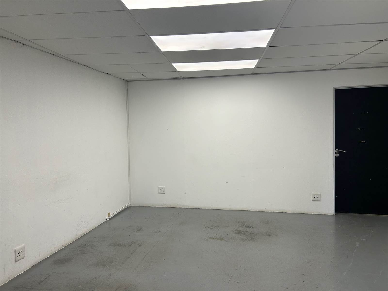 120  m² Commercial space in Blairgowrie photo number 8