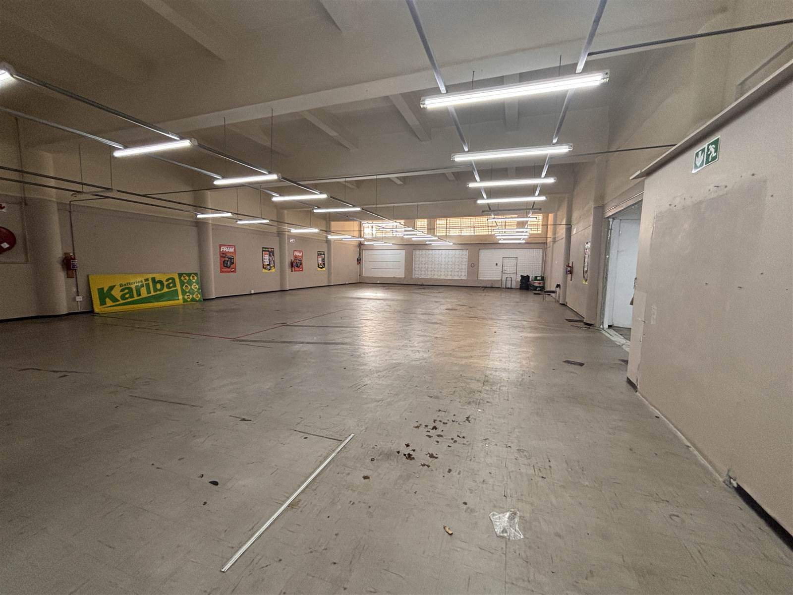 520  m² Industrial space in North End photo number 4