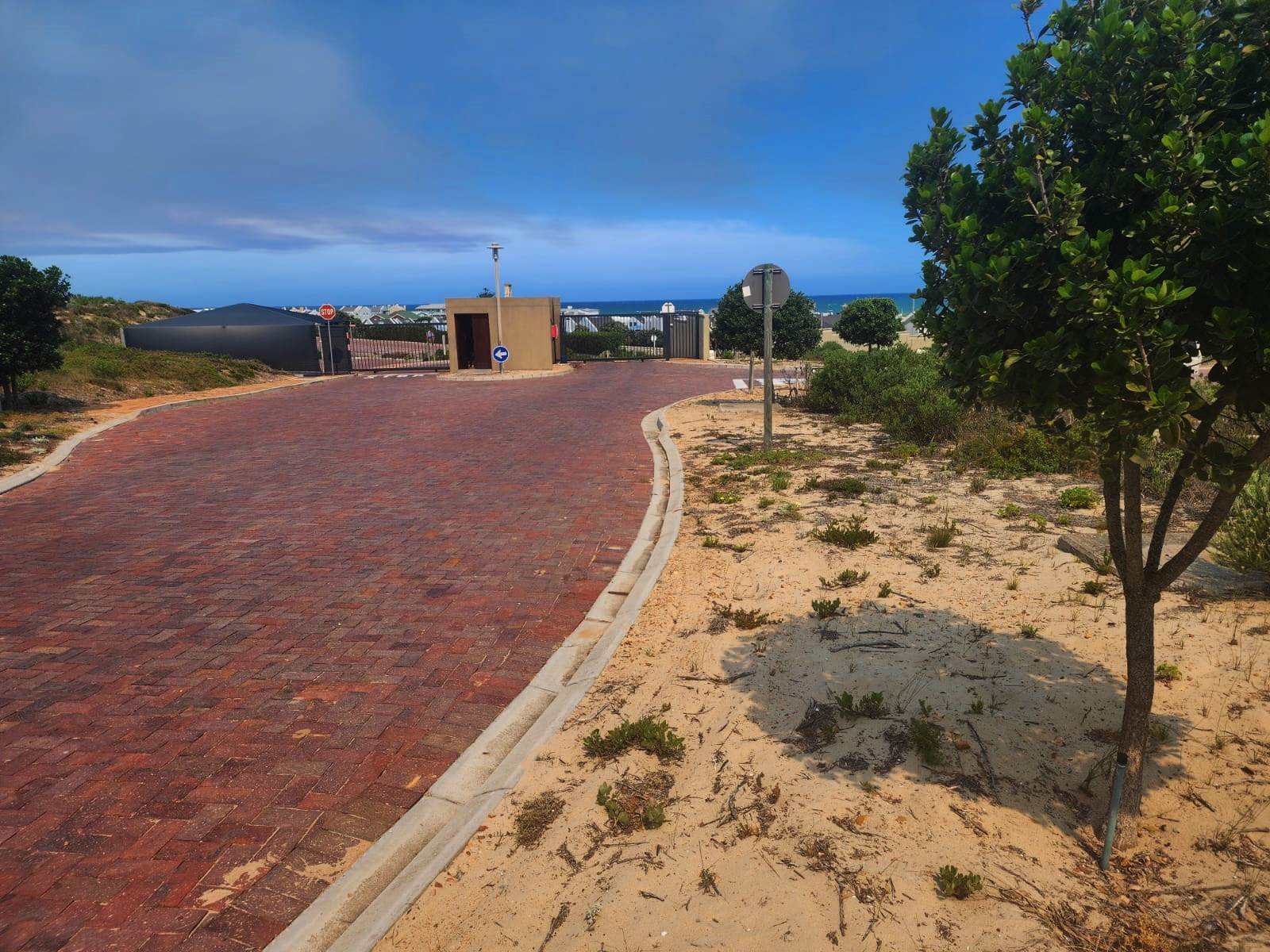 780 m² Land available in Stilbaai photo number 9