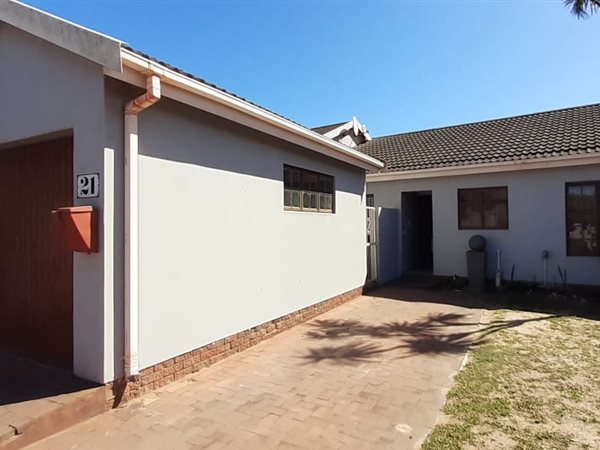 2 Bedroom House 2 Bedroom House