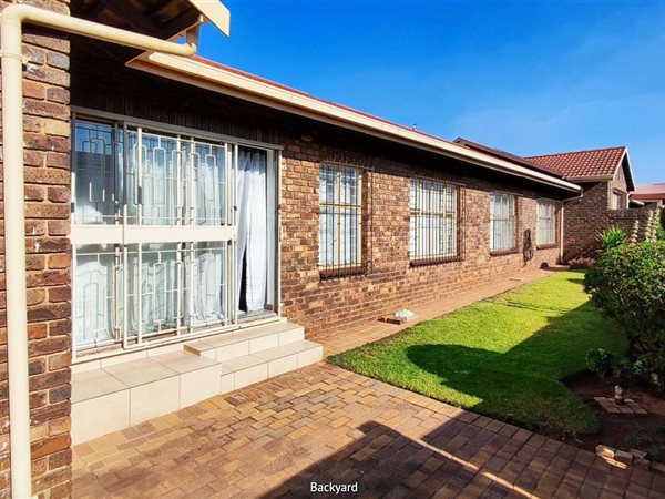 3 Bedroom Apartment