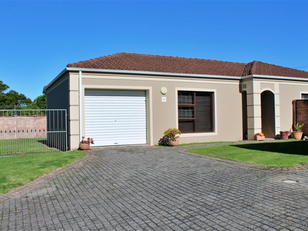 2 Bedroom Townhouse 2 Bedroom Townhouse