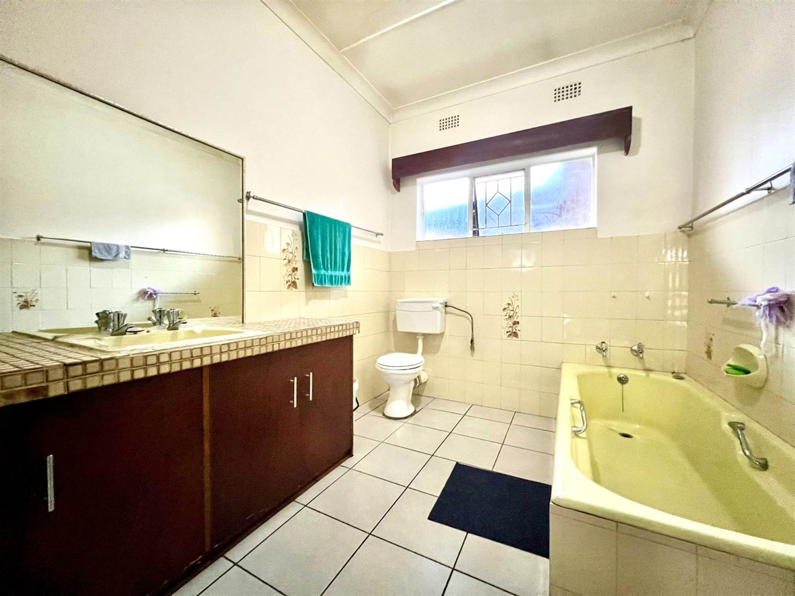 3 Bed House in Potchefstroom Central photo number 16