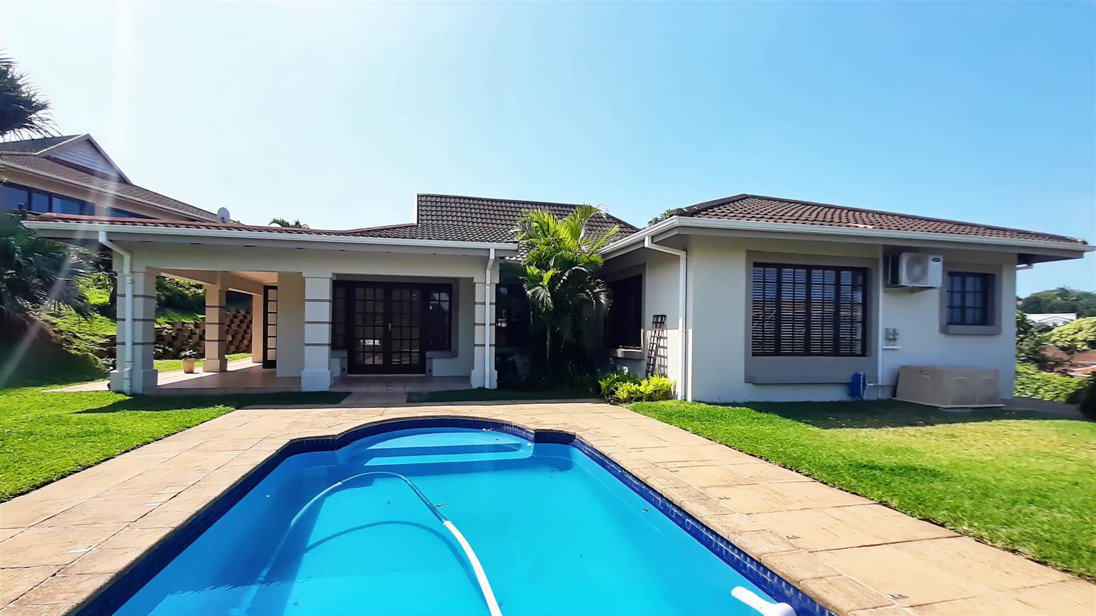 4 Bed House in Ballito photo number 17