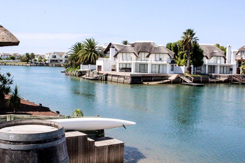 4 Bed House in St Francis Bay Canals photo number 3