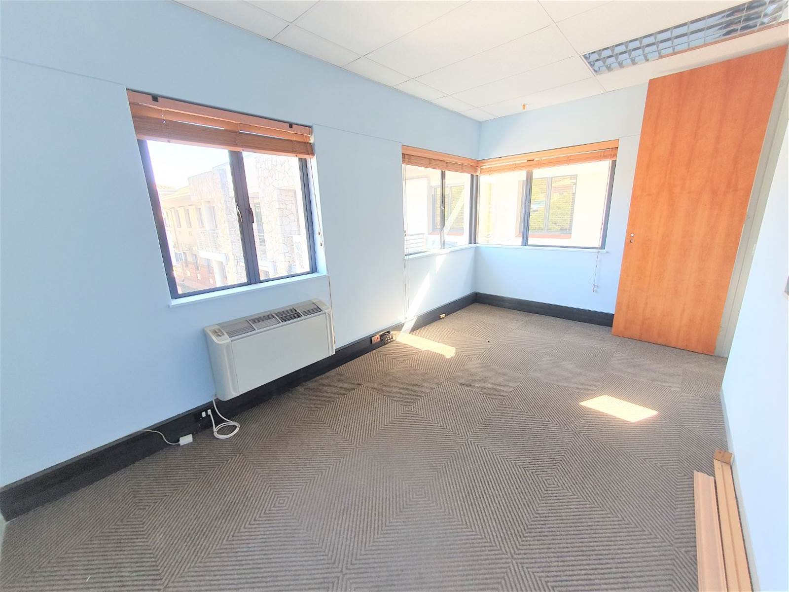 334  m² Office Space in Bryanston photo number 16