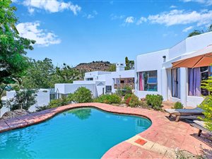 4 Bed House in Strubens Valley