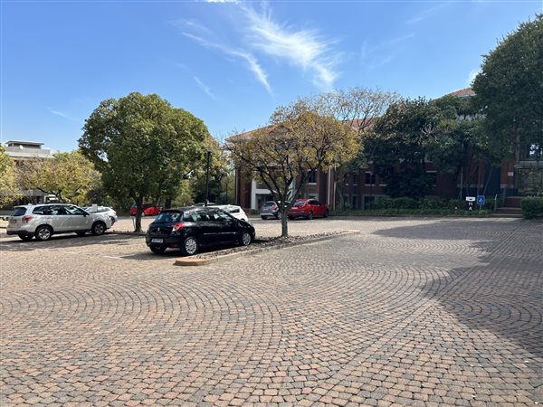 1485  m² Commercial space in Woodmead