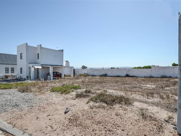 204 m² Land available in Yzerfontein