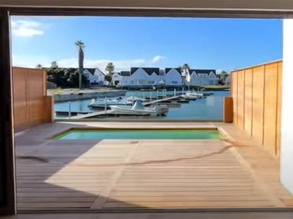 2 Bedroom Penthouse 2 Bedroom Penthouse