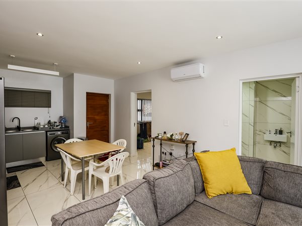 2 Bedroom Apartment 2 Bedroom Apartment