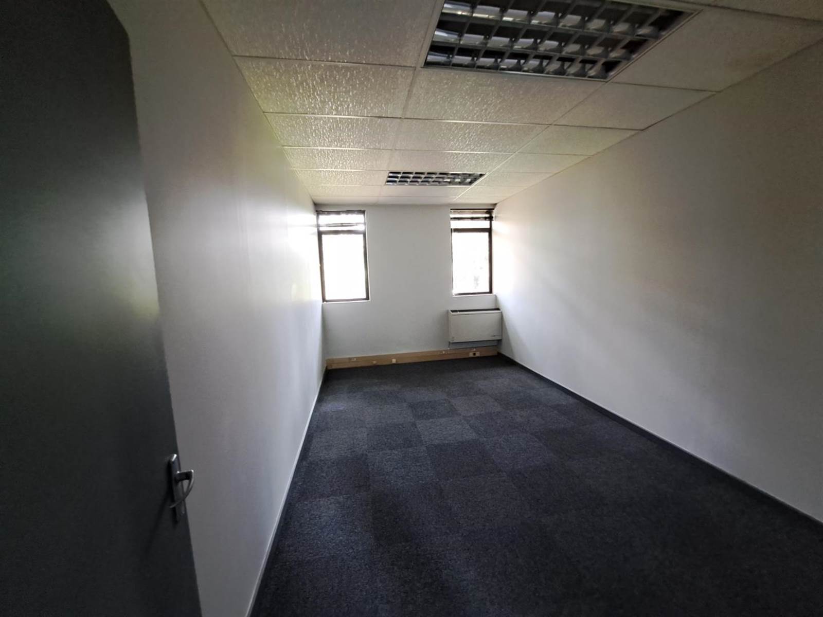 208  m² Office Space in Lyttelton photo number 10