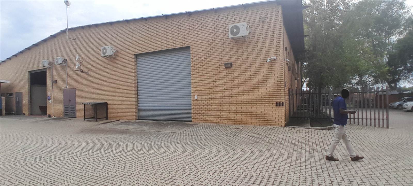 478  m² Commercial space in Waterval East photo number 10