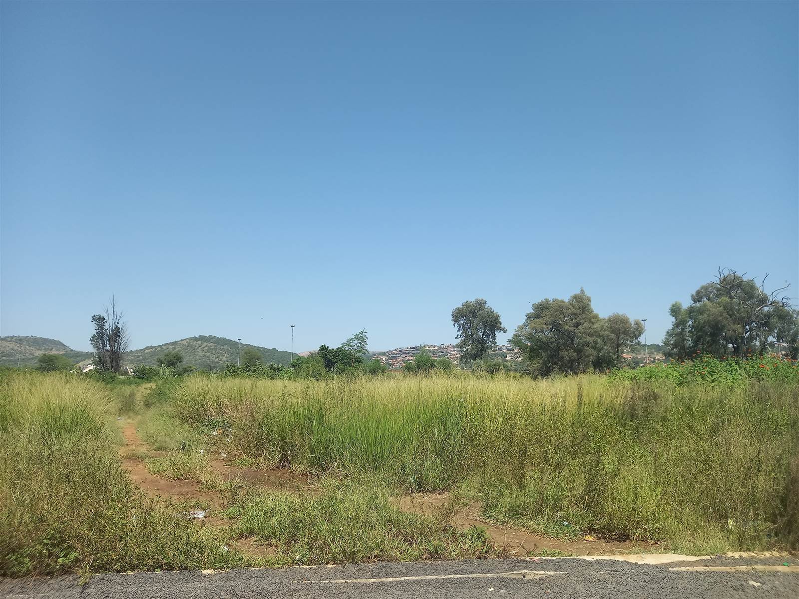 1.5 ha Land available in Waterval East photo number 3