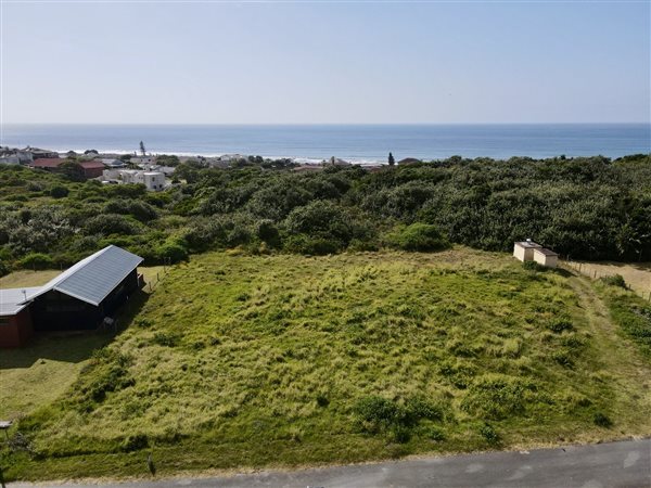 986 m² Land available in Kidds Beach
