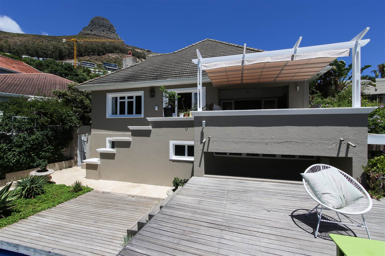 4 Bed House in Fresnaye photo number 13